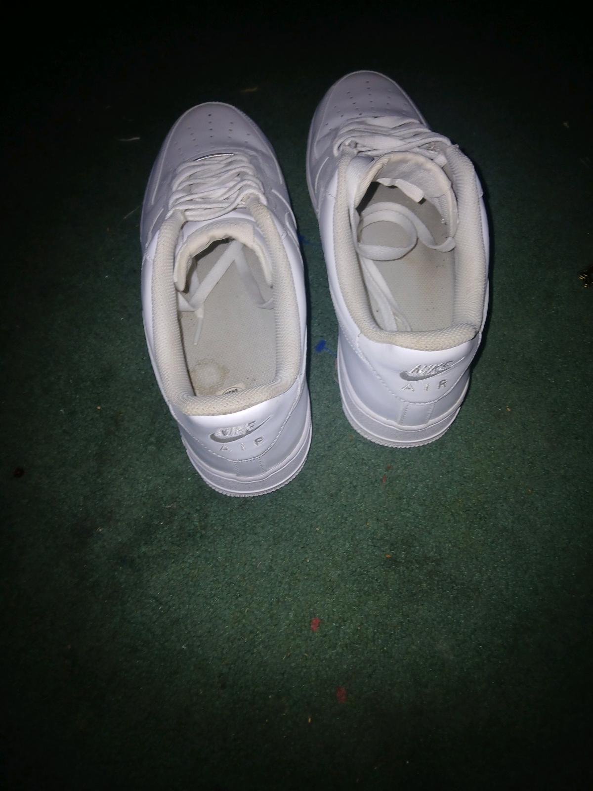 Nike Air Force 1 2007 sz 9 mens - Jacksonville, Florida - FleaMarketBay