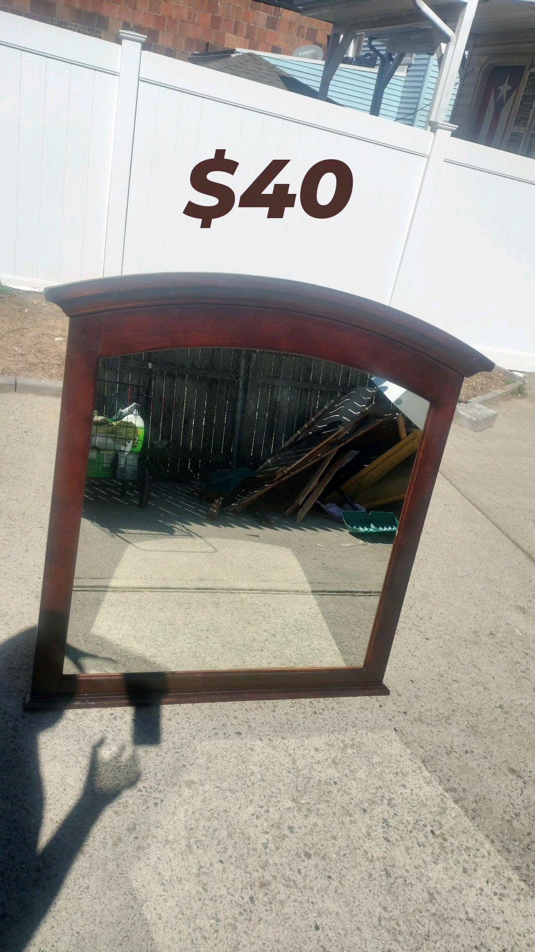 mirror - Perth Amboy, New Jersey