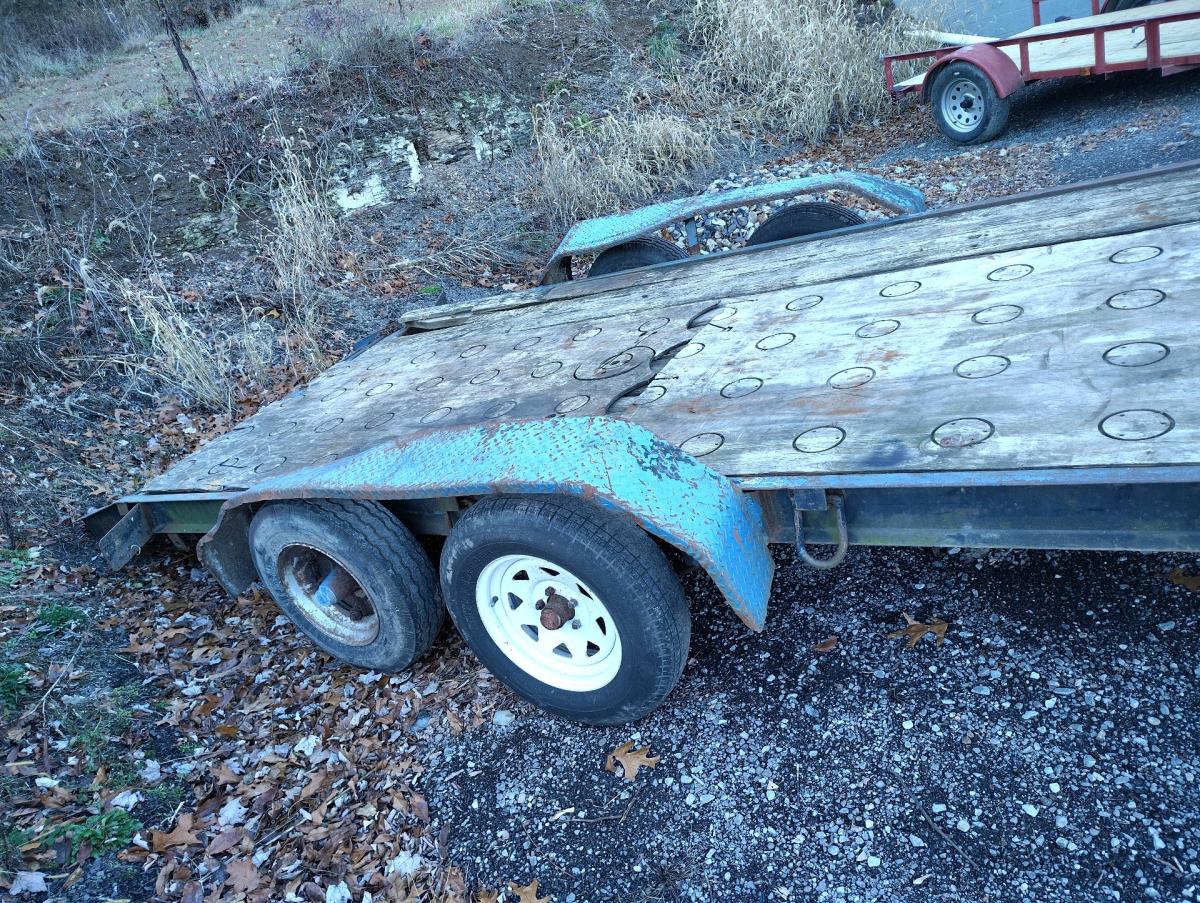 equipment trailer - Blairsville, Pennsylvania - FleaMarketBay