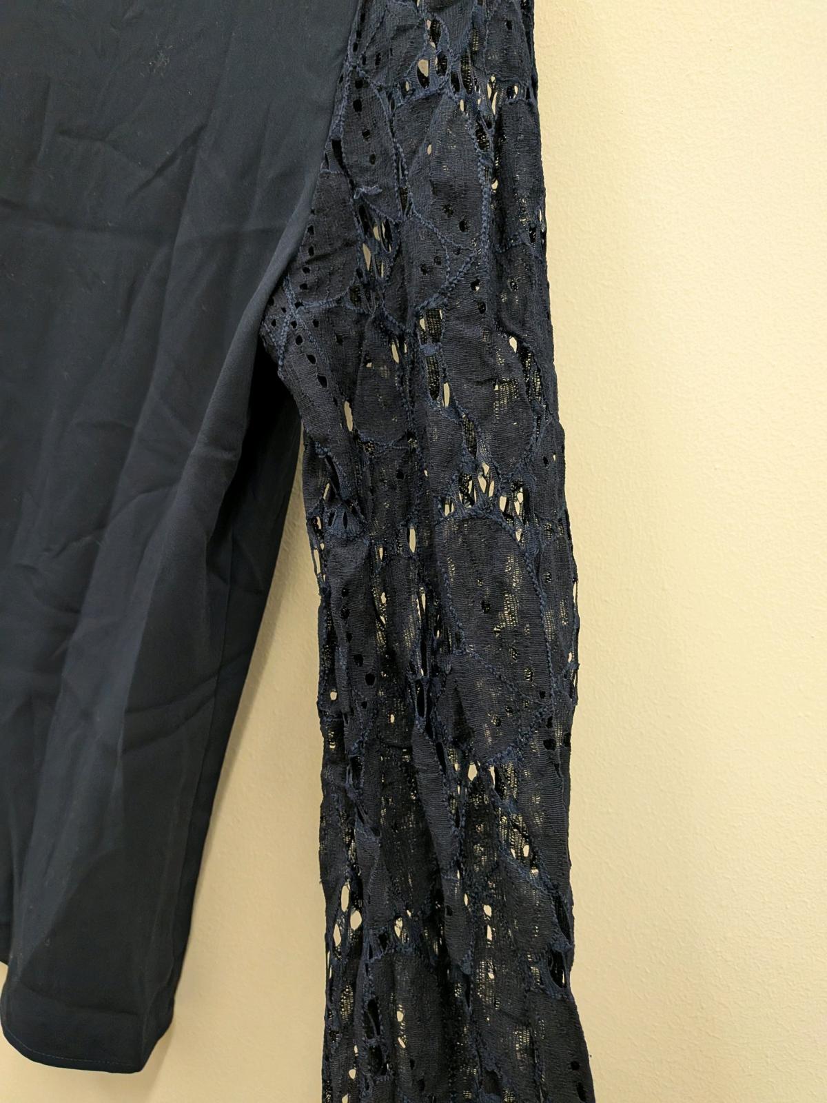 Cupshe Navy Lace Sleeve Blouse Womens Medium Elegant Long Sl - Worcester, Massachusetts - FleaMarketBay