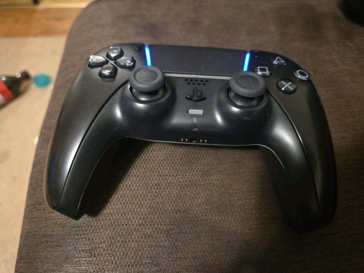 controller black - Crabtree, Pennsylvania - FleaMarketBay