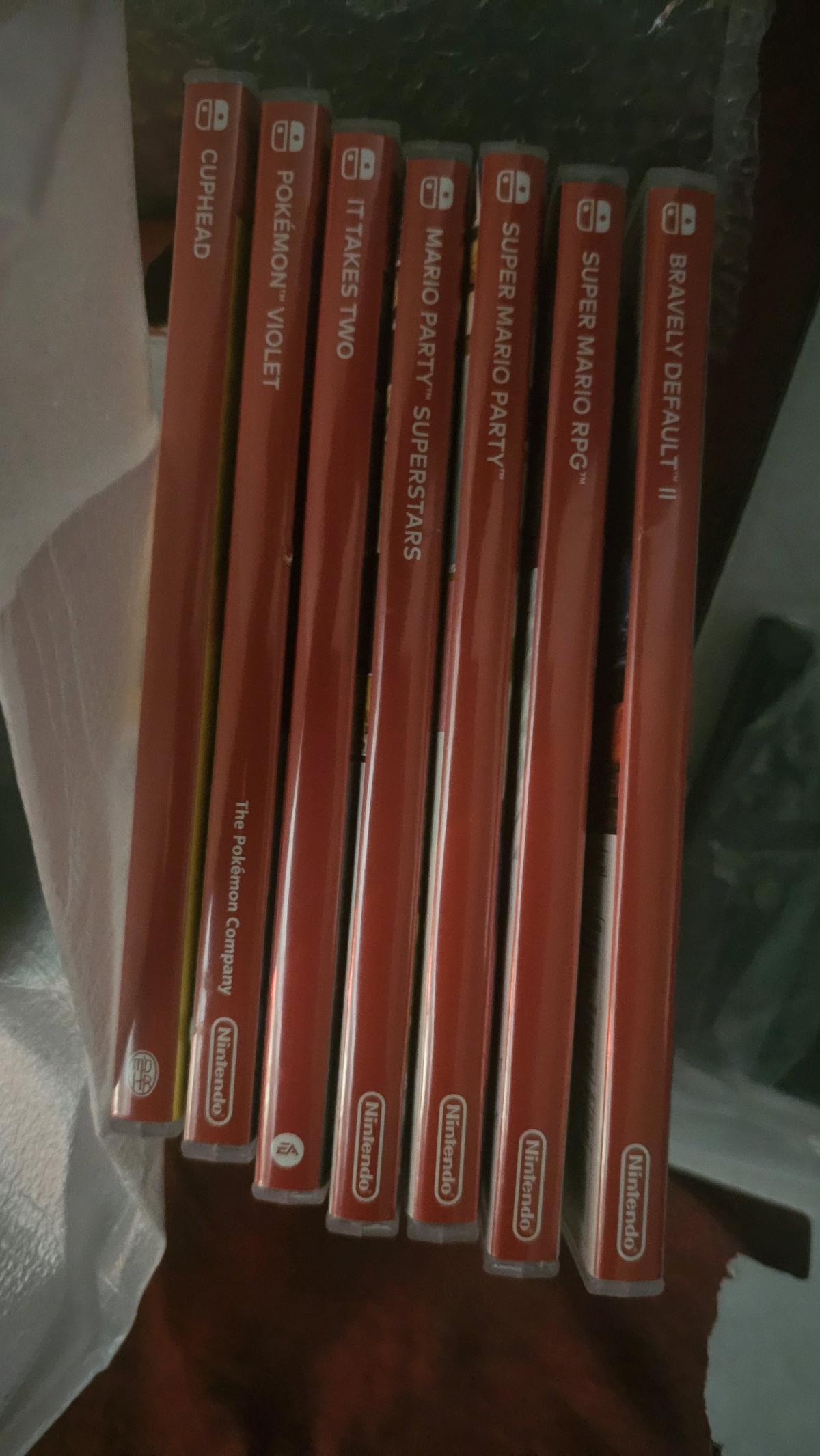 NINTENDO SWITCH 64G OLED BUNDLE - Williamsport, Pennsylvania - FleaMarketBay