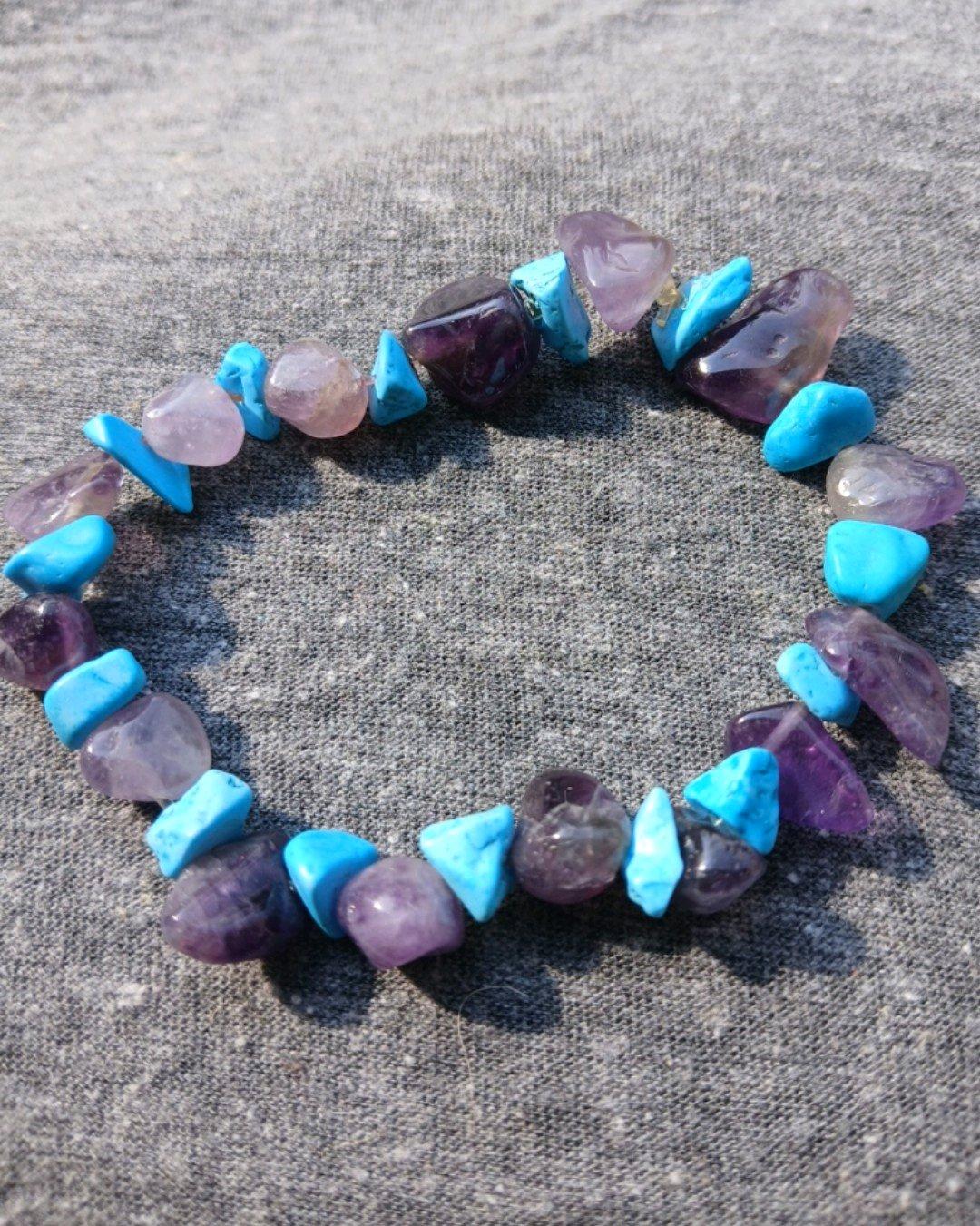 Blue Howlite Amythest Chipped Bracelet - Cheney, Washington - FleaMarketBay