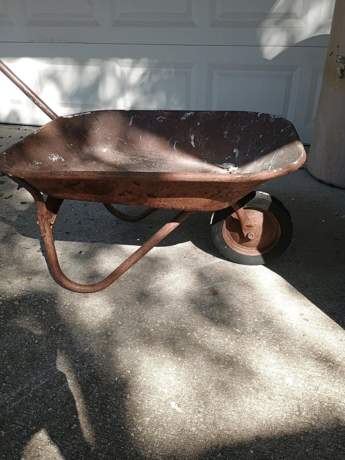 yard landscape decor - Alicia, Arkansas - FleaMarketBay