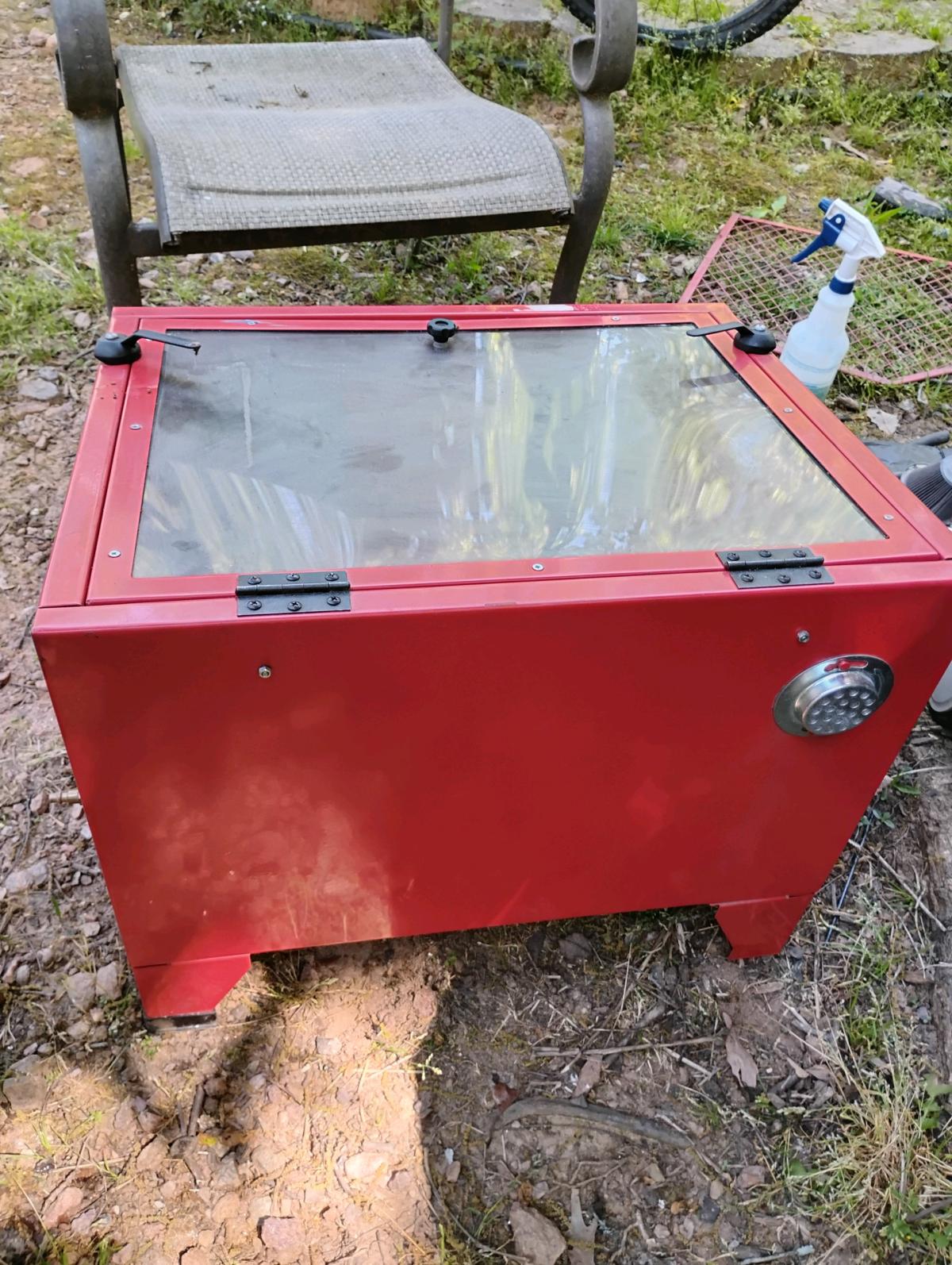 Black Bull Brand Sand blast Box - Douglasville, Georgia - FleaMarketBay