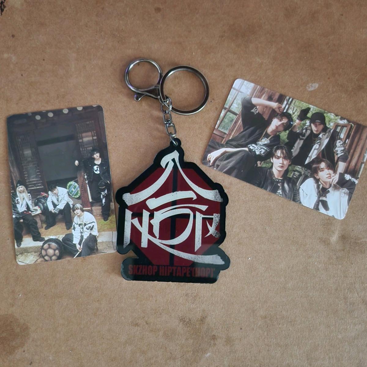 Keychain and photocardsstraykids - Orlando, Florida