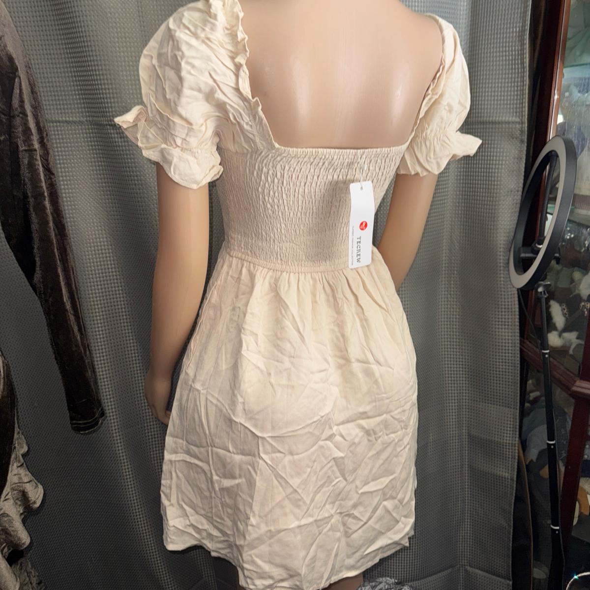 new size small short dress - Pomona, California - FleaMarketBay