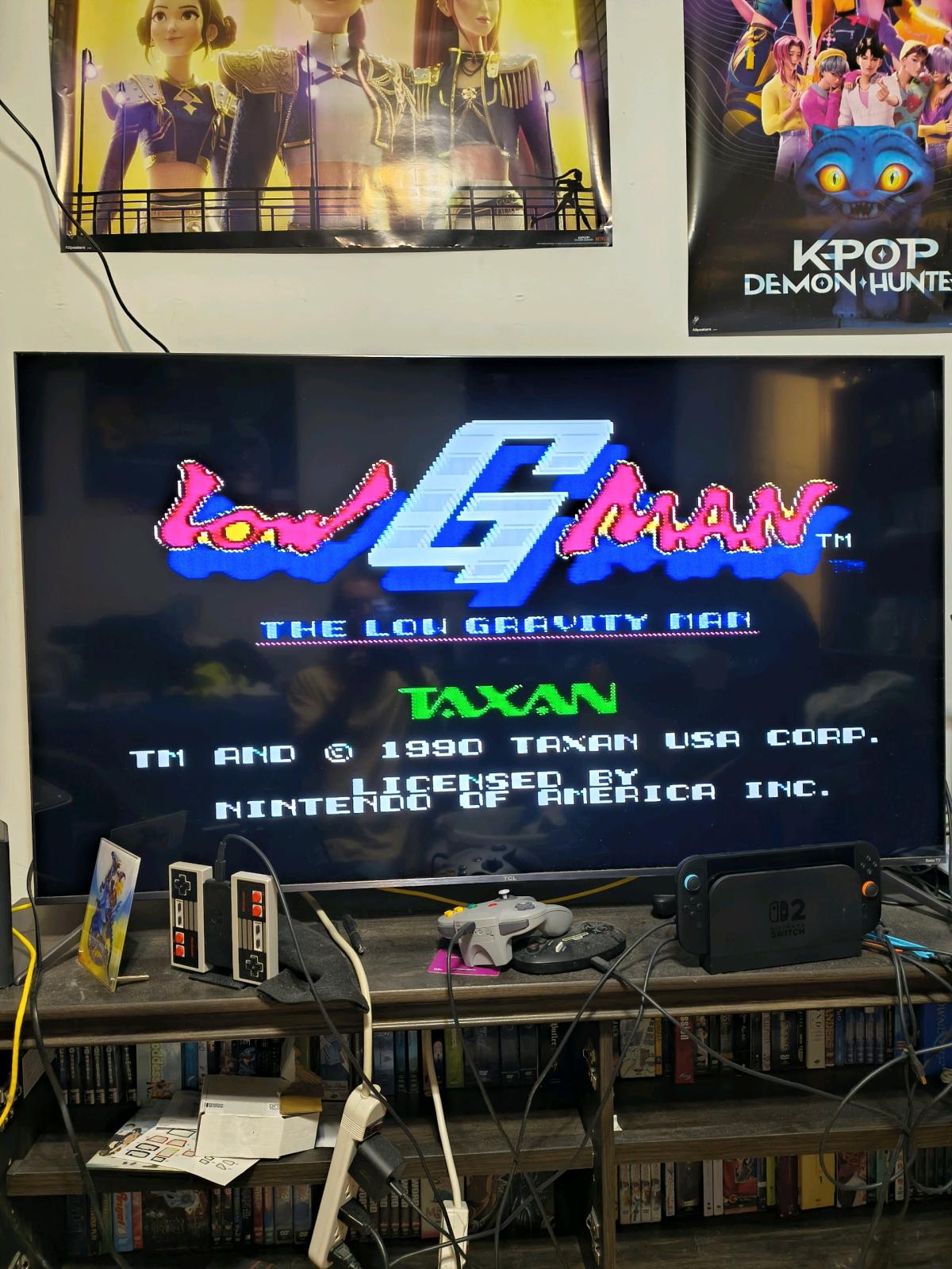 2 Nintendo NES consoles with controllers zapper gun and 11 g - Richmond, Virginia - FleaMarketBay