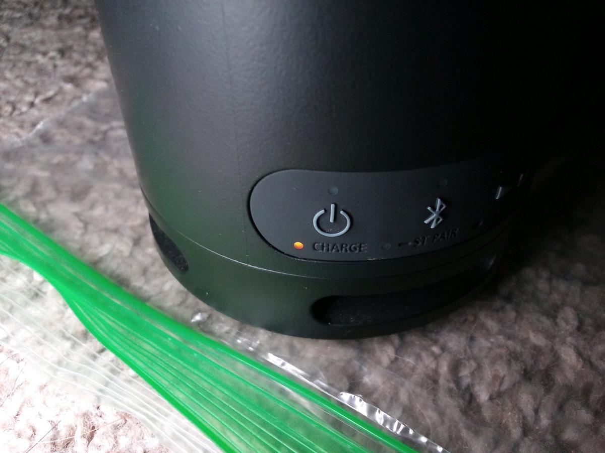 Sony XB100 Bluetooth Speaker - Reynoldsburg, Ohio - FleaMarketBay