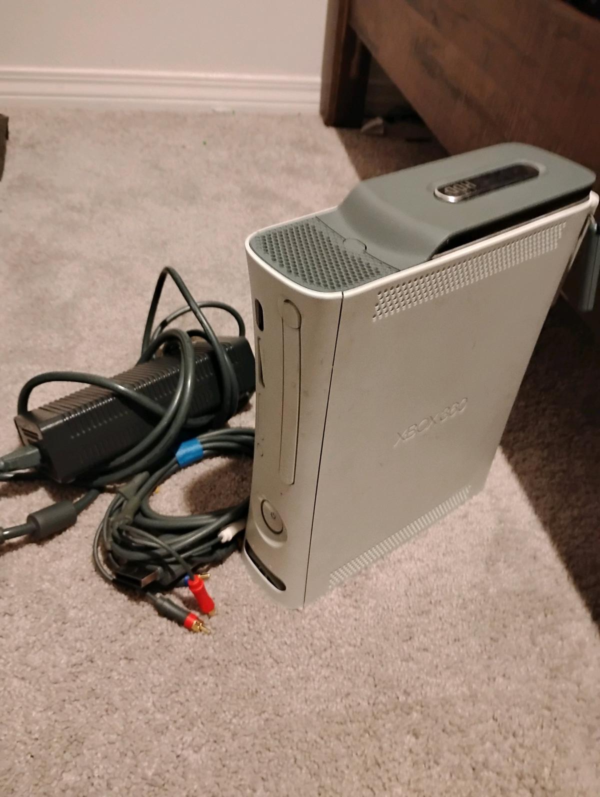 Xbox 360 Arcade edition - Colton, California - FleaMarketBay