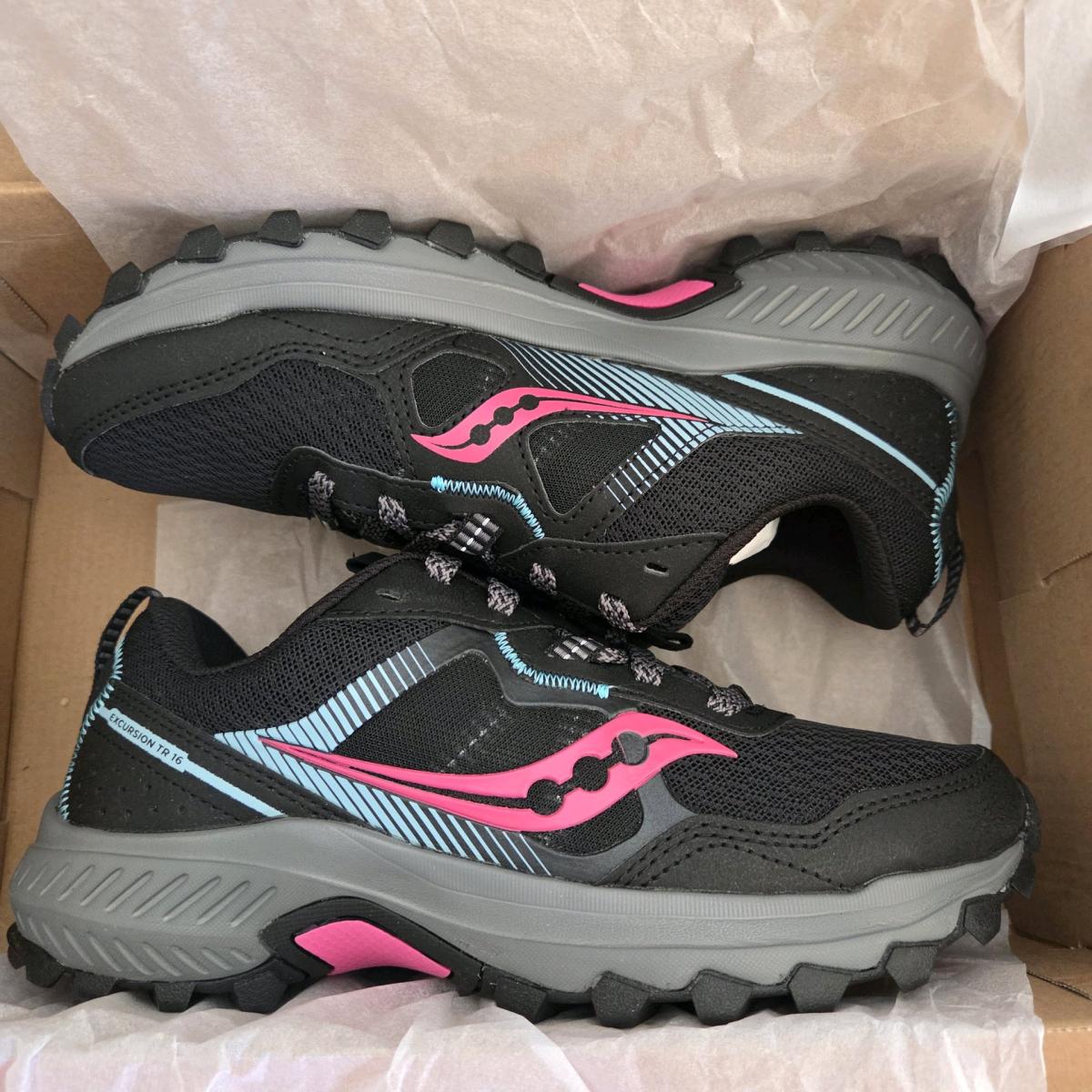 Saucony Excursion TR16 Womens size 65 New - Inglewood, California