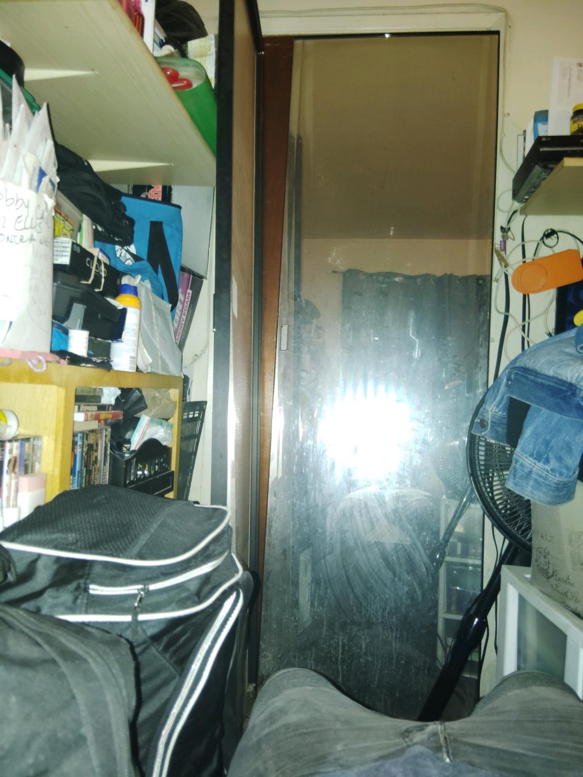 Contrators Wardrobe Mirror doors - Bell, California - FleaMarketBay