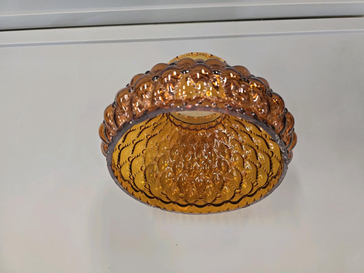 vintage Amber glass lamp shade - Cookeville, Tennessee - FleaMarketBay