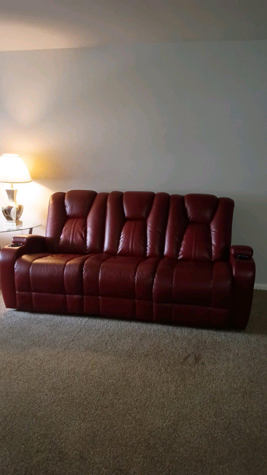 RTG Leather Recliner 3 Pcs Burgundy set - Newark, Delaware