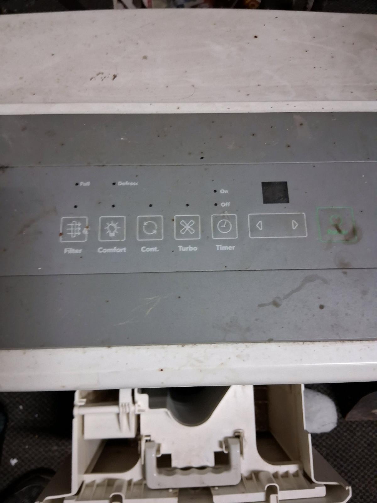 Vremi Dehumidifier - Cleveland, Ohio - FleaMarketBay