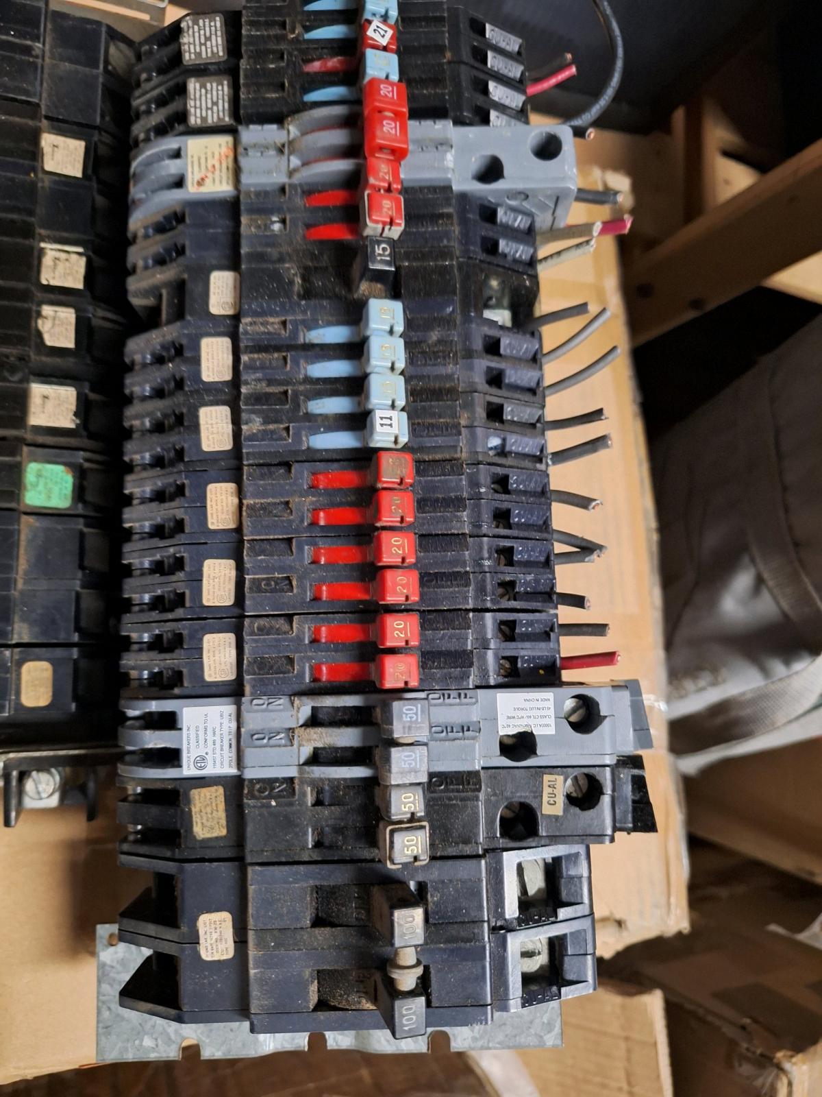 Breakers Zinsco - Winchester, California