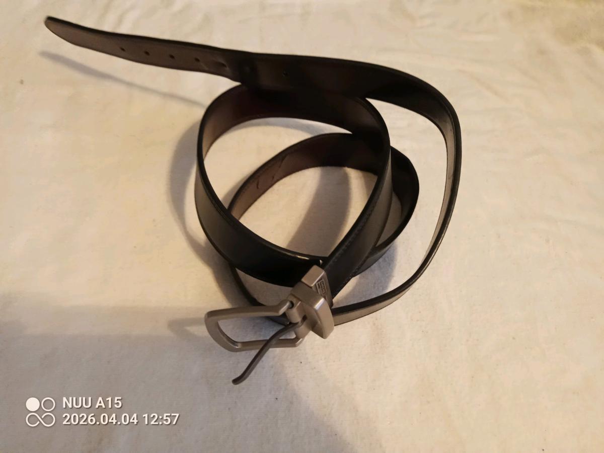 Mans Leather Belt - Fort Myers, Florida - FleaMarketBay