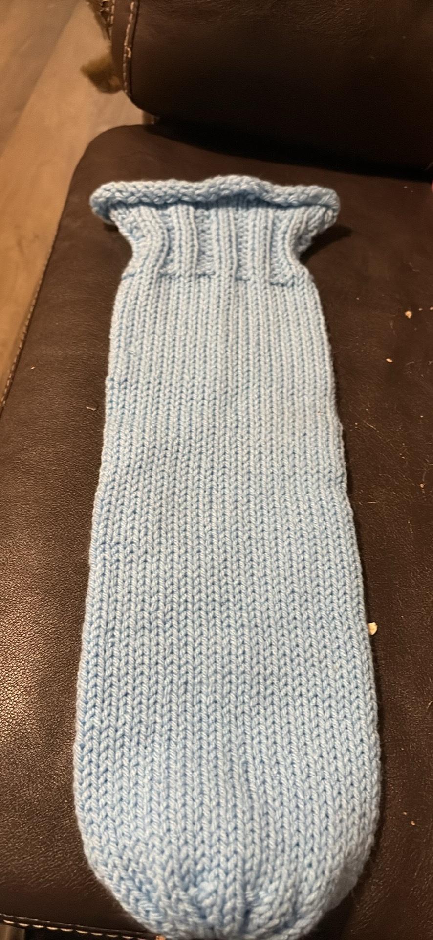 loomknitted baby cocoon great for photos - Indianapolis, Indiana - FleaMarketBay