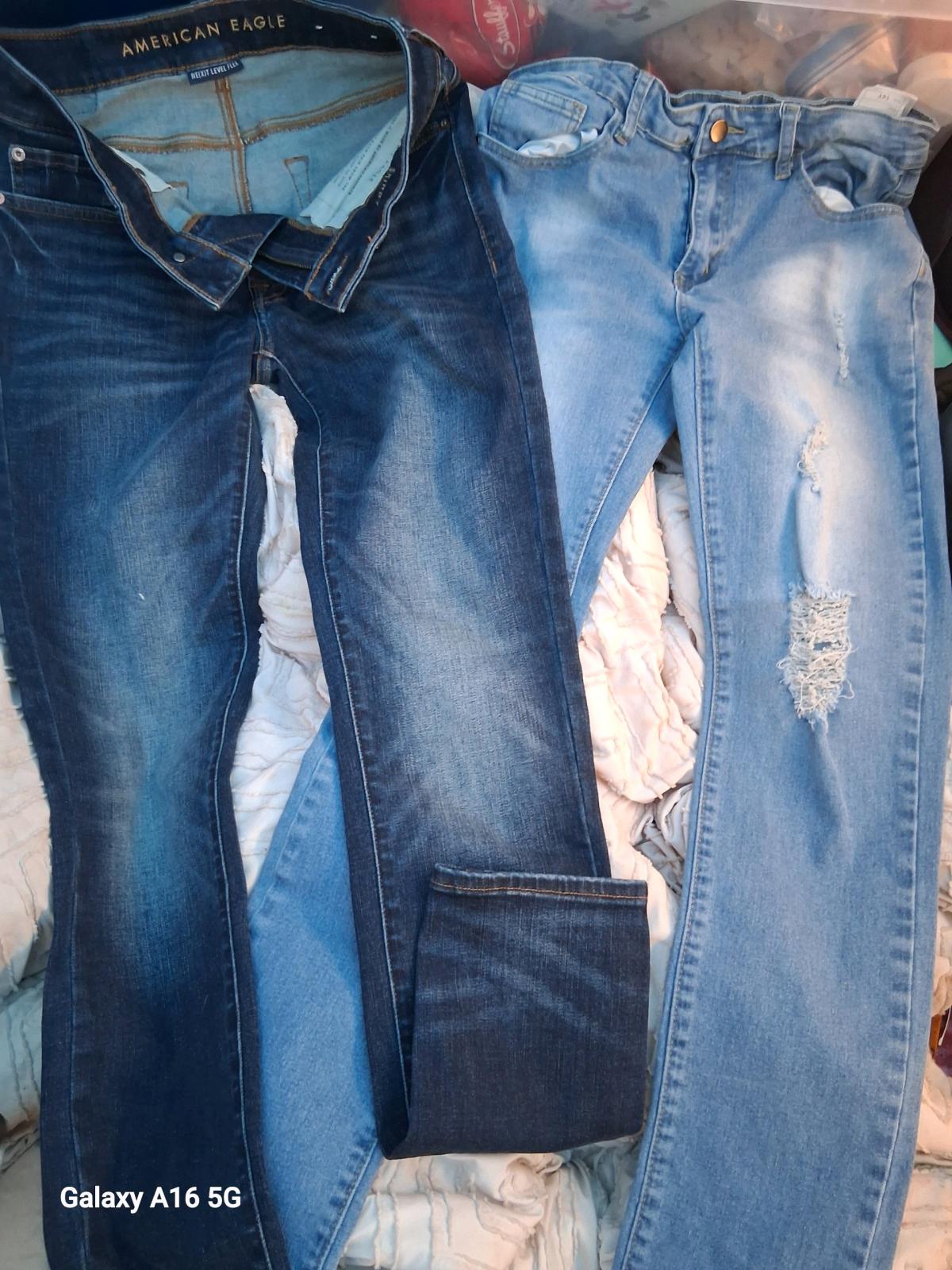 lot of womens clothing Nice condition - Admire, Kansas