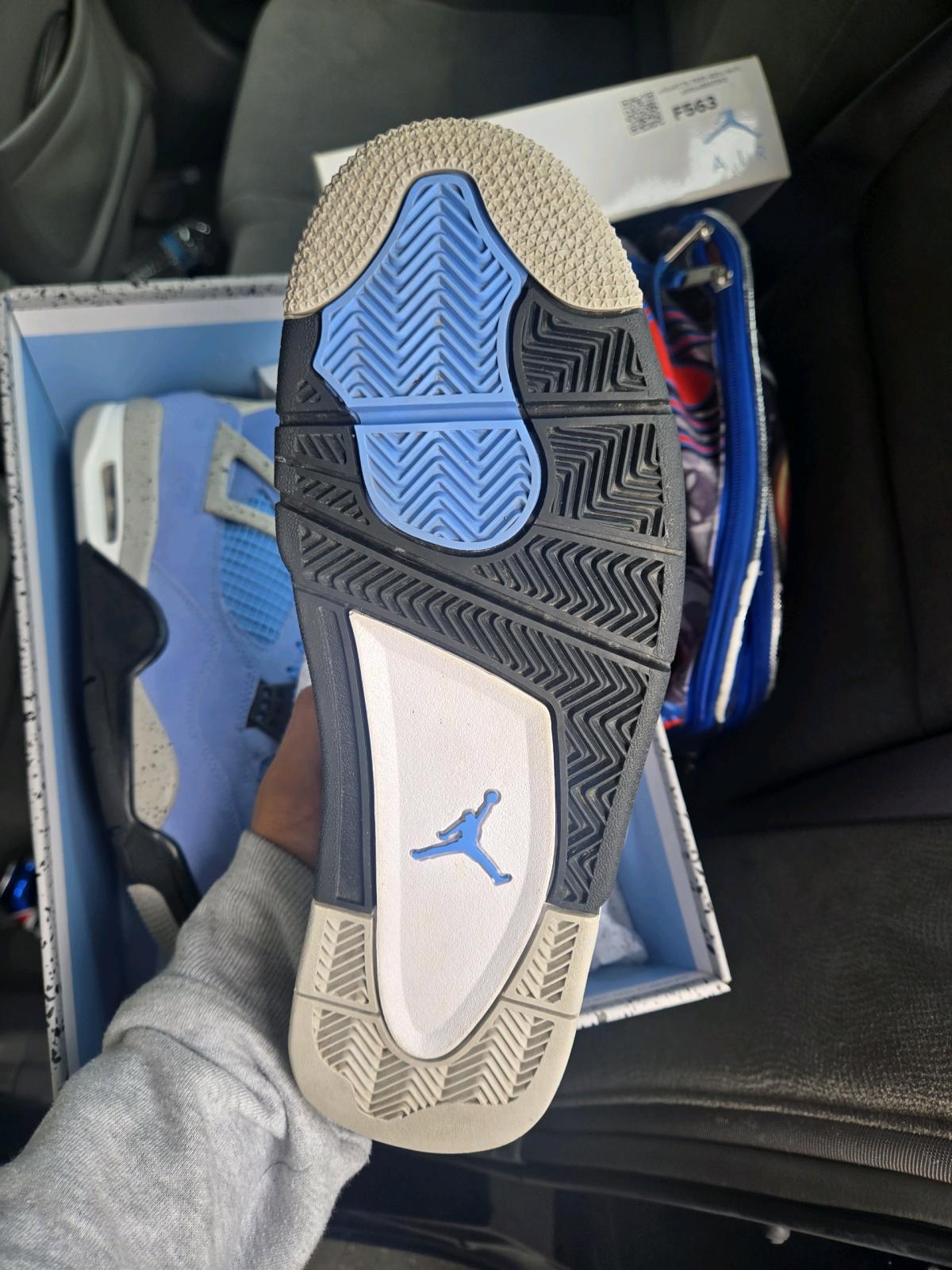 unc 4s sz 95 - Stockton, California - FleaMarketBay