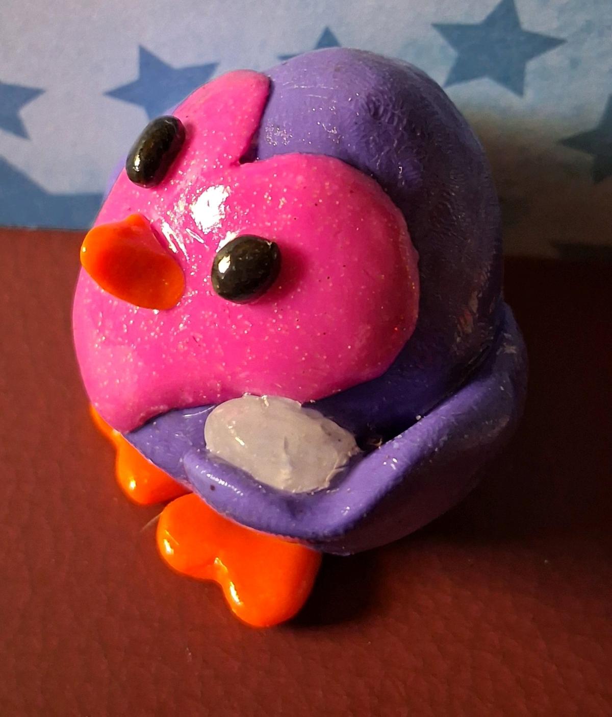 Crystal Critter Love Penguin - Camby, Indiana - FleaMarketBay