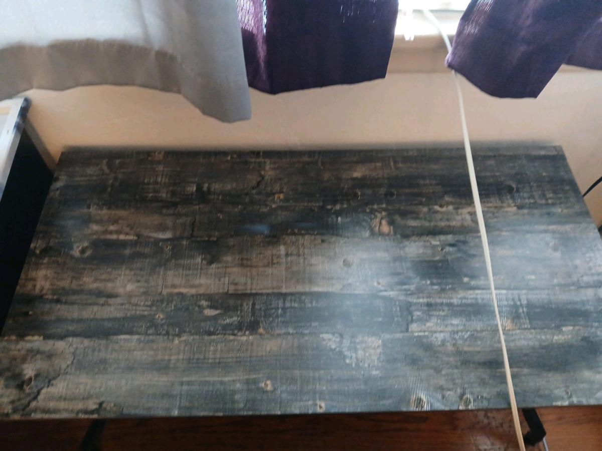 Coffee table - Agency, Missouri - FleaMarketBay