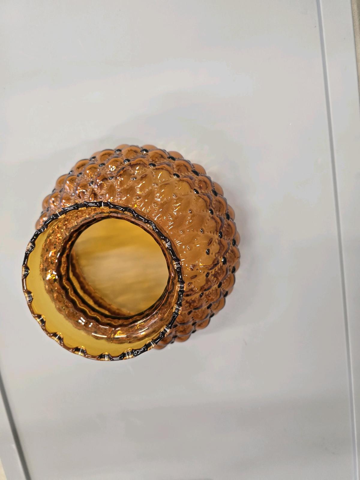 vintage Amber glass lamp shade - Cookeville, Tennessee - FleaMarketBay