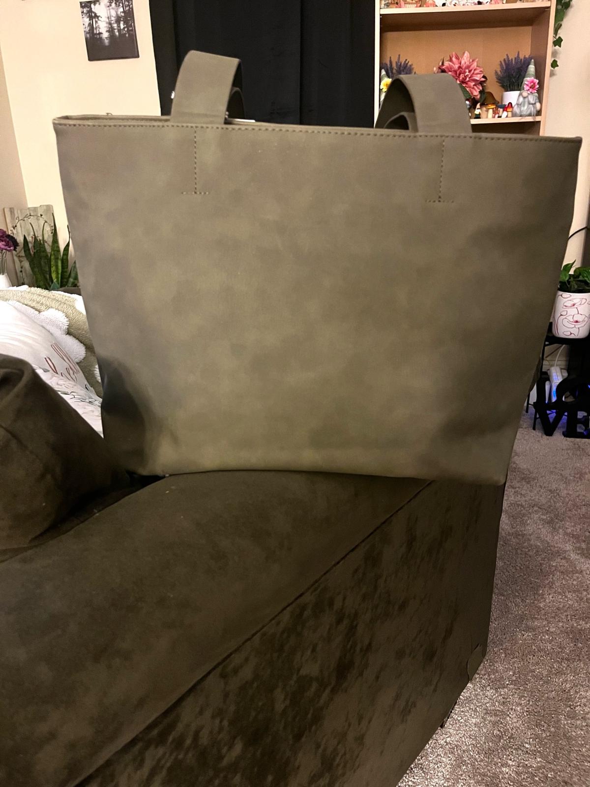 WOMENS TOTE BAG - Norwood, Massachusetts - FleaMarketBay