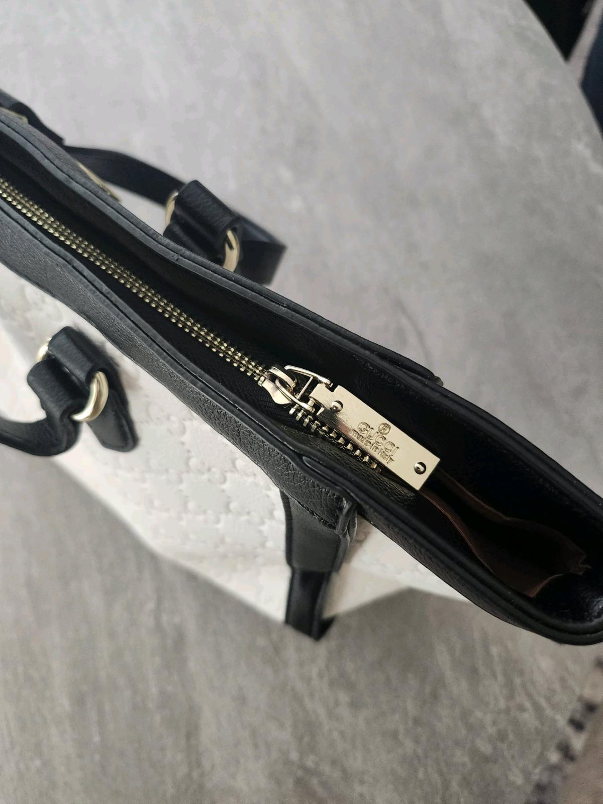 fashionable Handbag 2 - Huntington Beach, California - FleaMarketBay