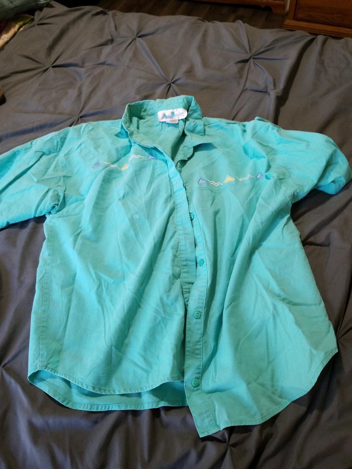 AJ Brondon Top - Portage, Michigan - FleaMarketBay