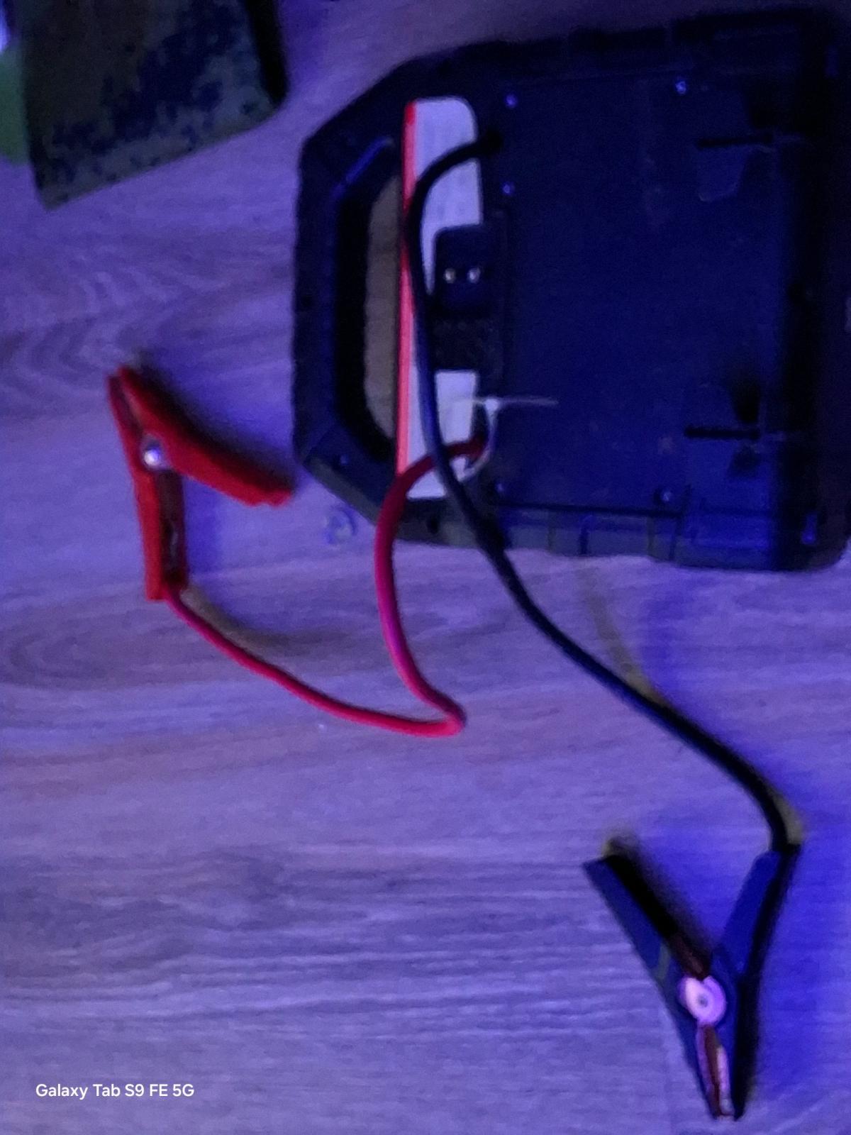 750 amp power battery jumperer New from OReileys Super brand - Vancouver, Washington - FleaMarketBay