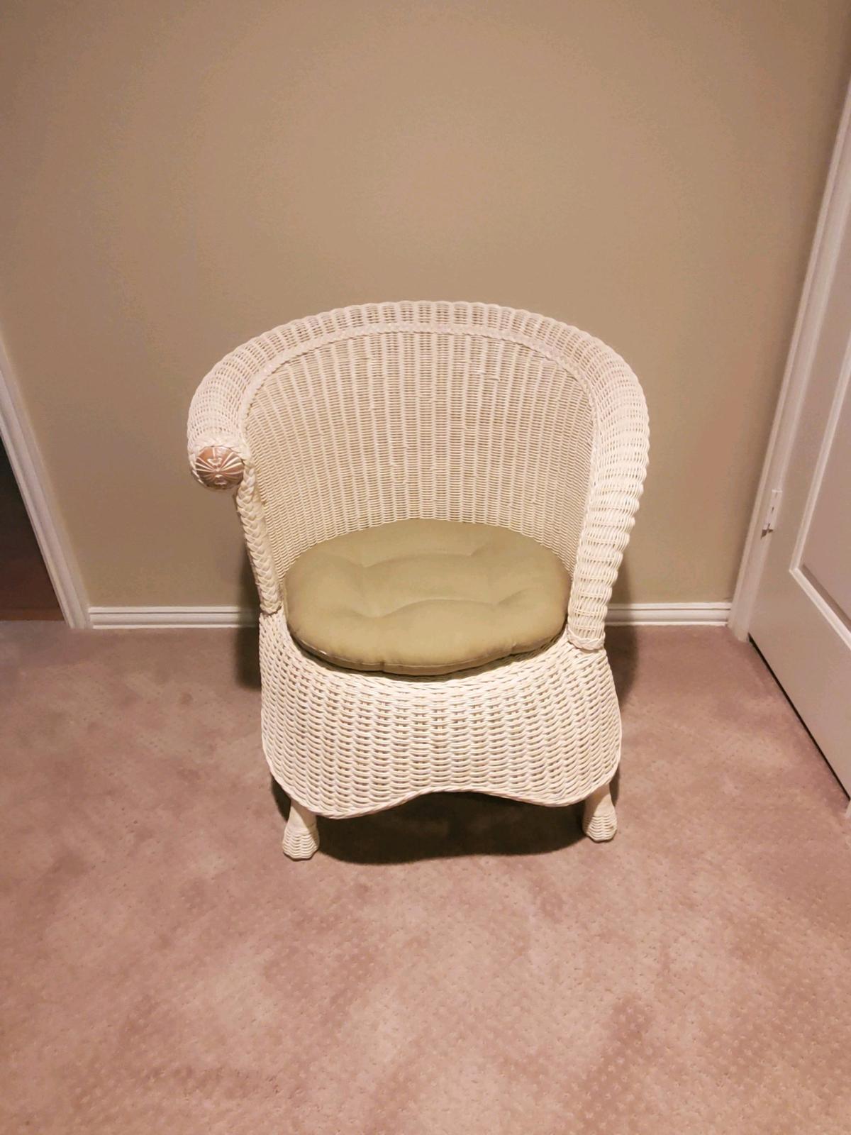 Pier One  Jamaica Collection  Asymmetrical Arm Chair  Rattan - Plano, Texas - FleaMarketBay
