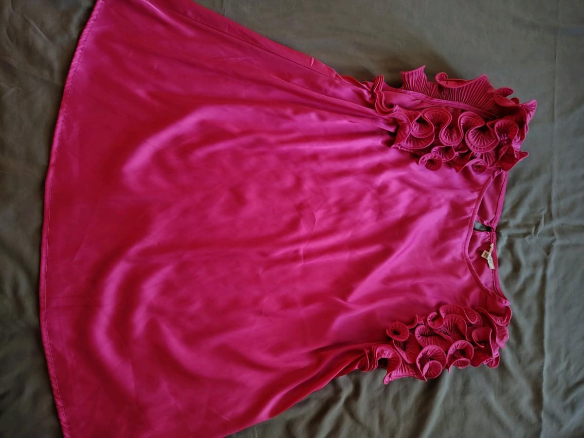 CLASSY AND MODERN WOMENS DRESS SHIRT - Acworth, Georgia