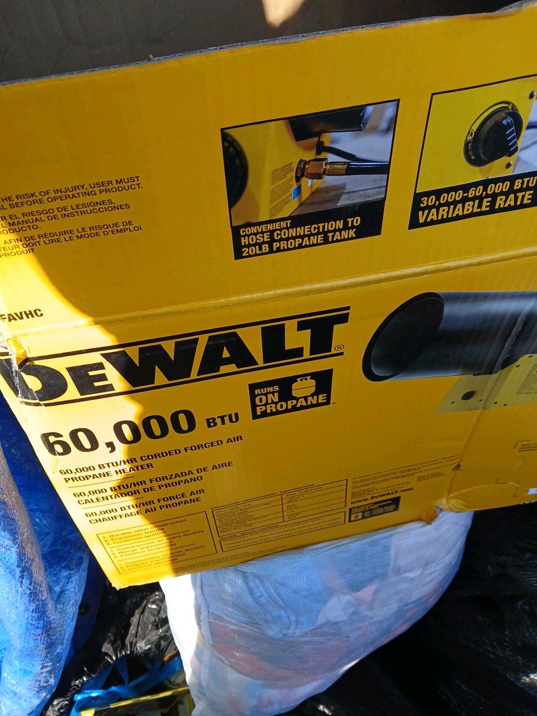 Dewalt 60000 propane heater - Belton, Missouri
