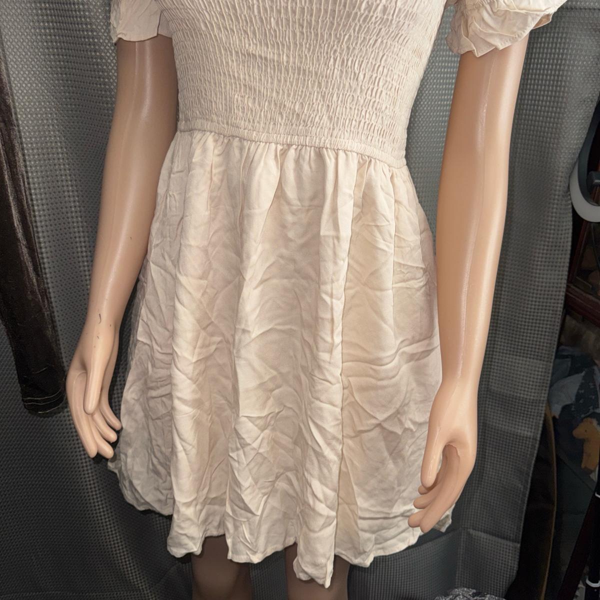 new size small short dress - Pomona, California - FleaMarketBay