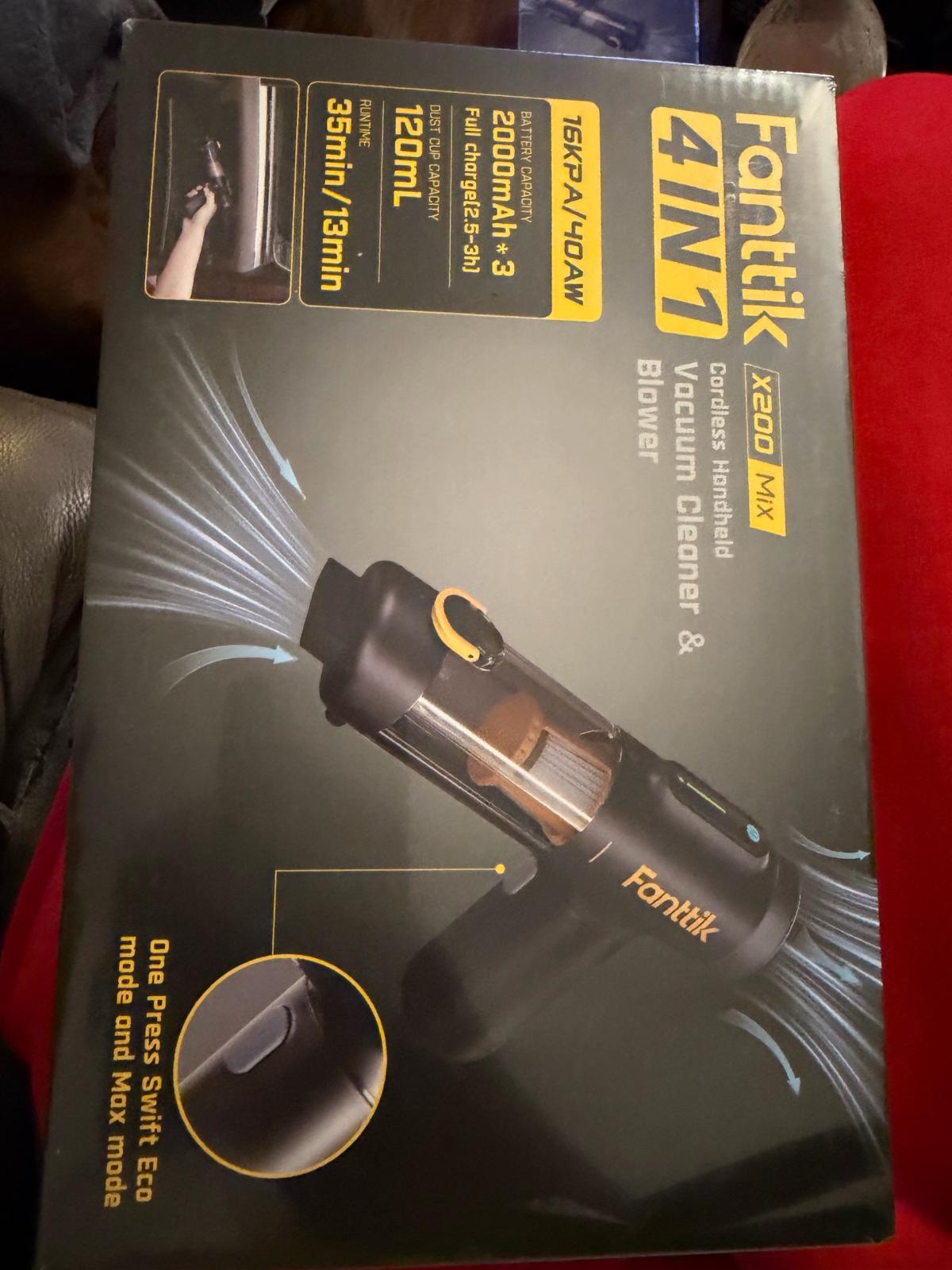 Portable vacuum cleaner - Bronx, New York - FleaMarketBay