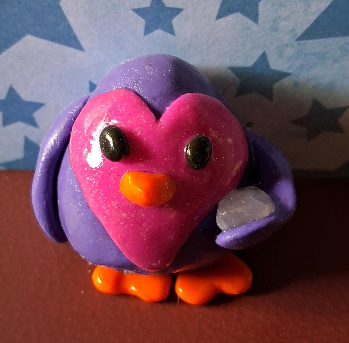 Crystal Critter Love Penguin - Camby, Indiana - FleaMarketBay