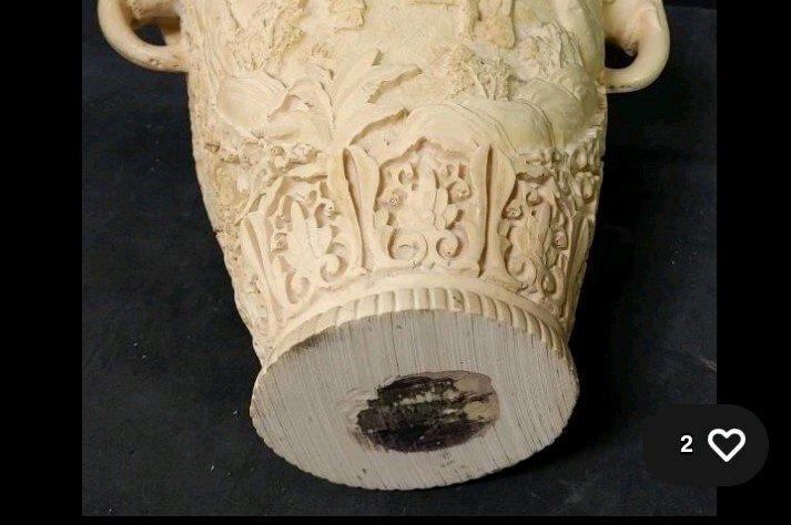 Chinese style collectible vase with 3D carvings of life - Camarillo, California - FleaMarketBay