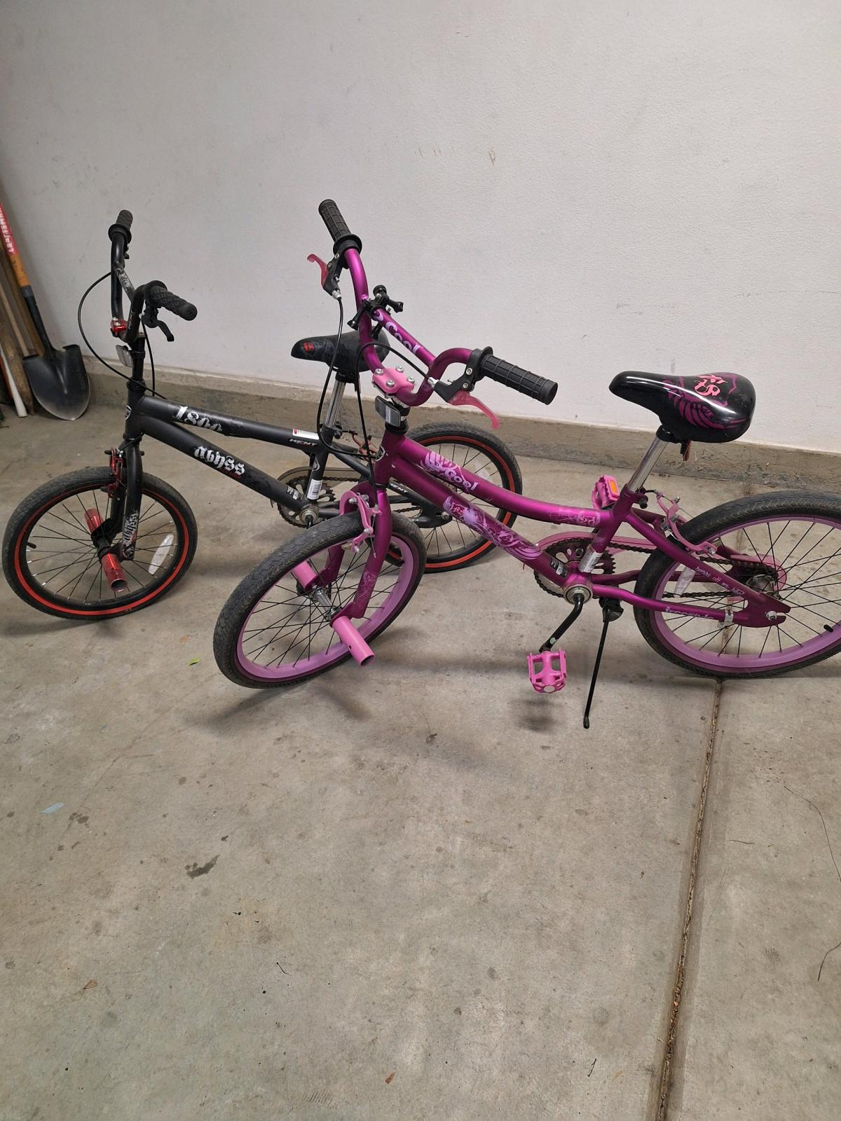 Boys and girls bikes - Winchester, California