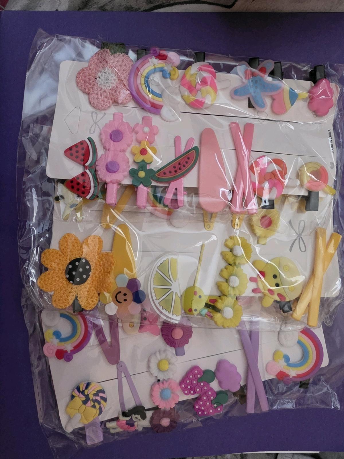 Hair pin colorful - Hammonton, New Jersey - FleaMarketBay