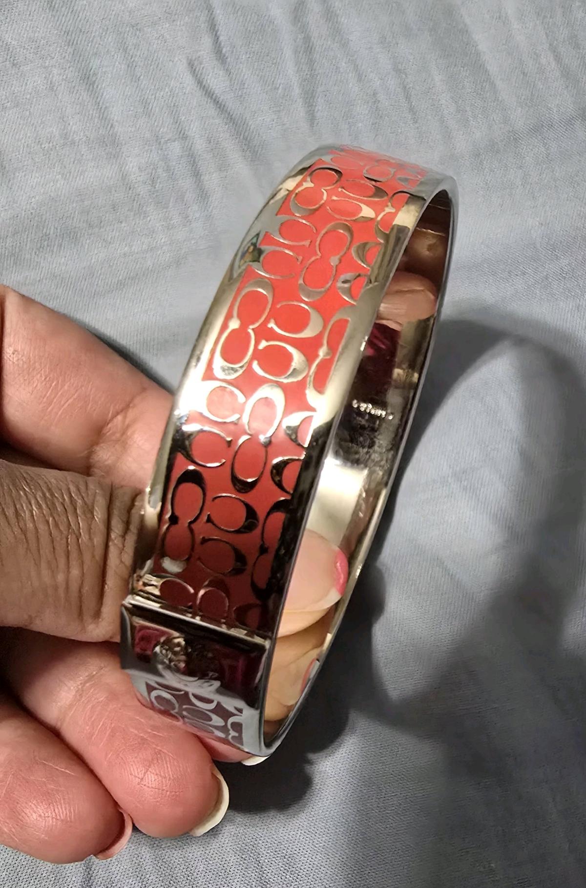 coach bracelet bangle - Allamuchy, New Jersey - FleaMarketBay