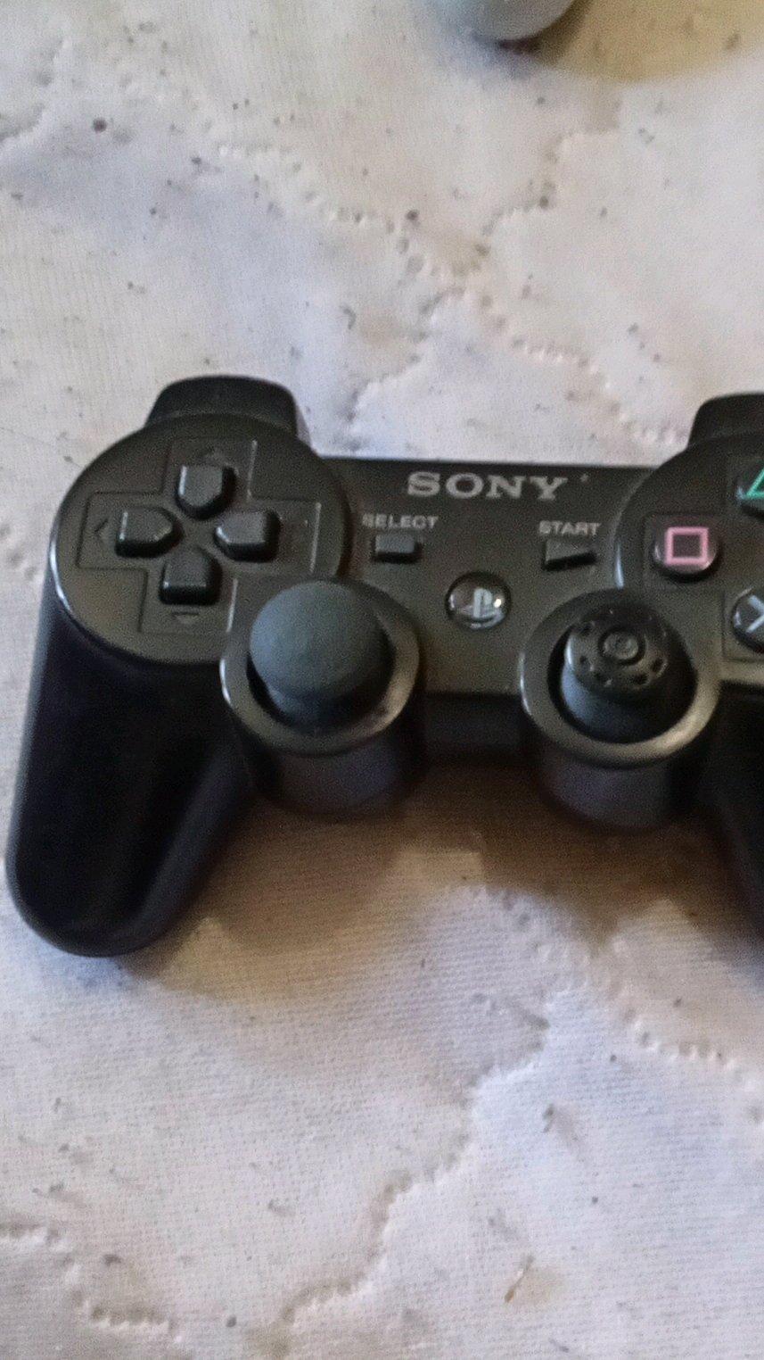 3 controllers - Bowling Green, Kentucky