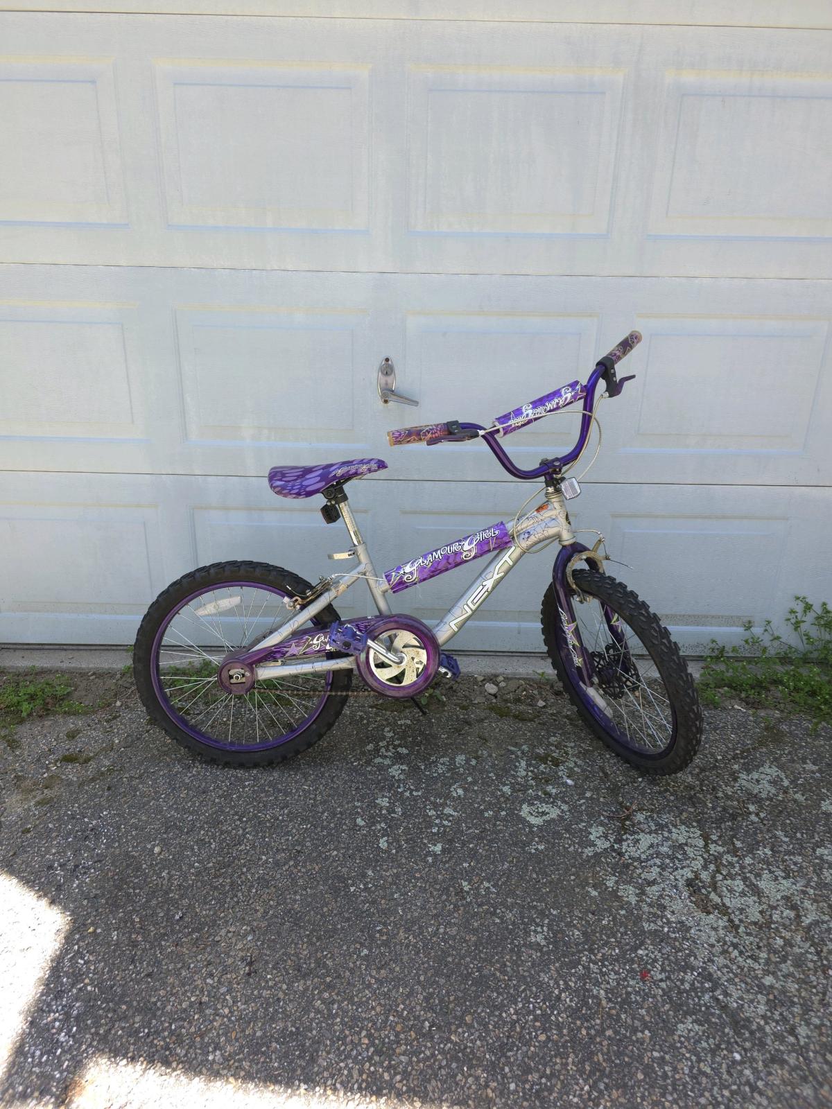 Glamour Girl Girls Bike - Lebanon, Connecticut - FleaMarketBay