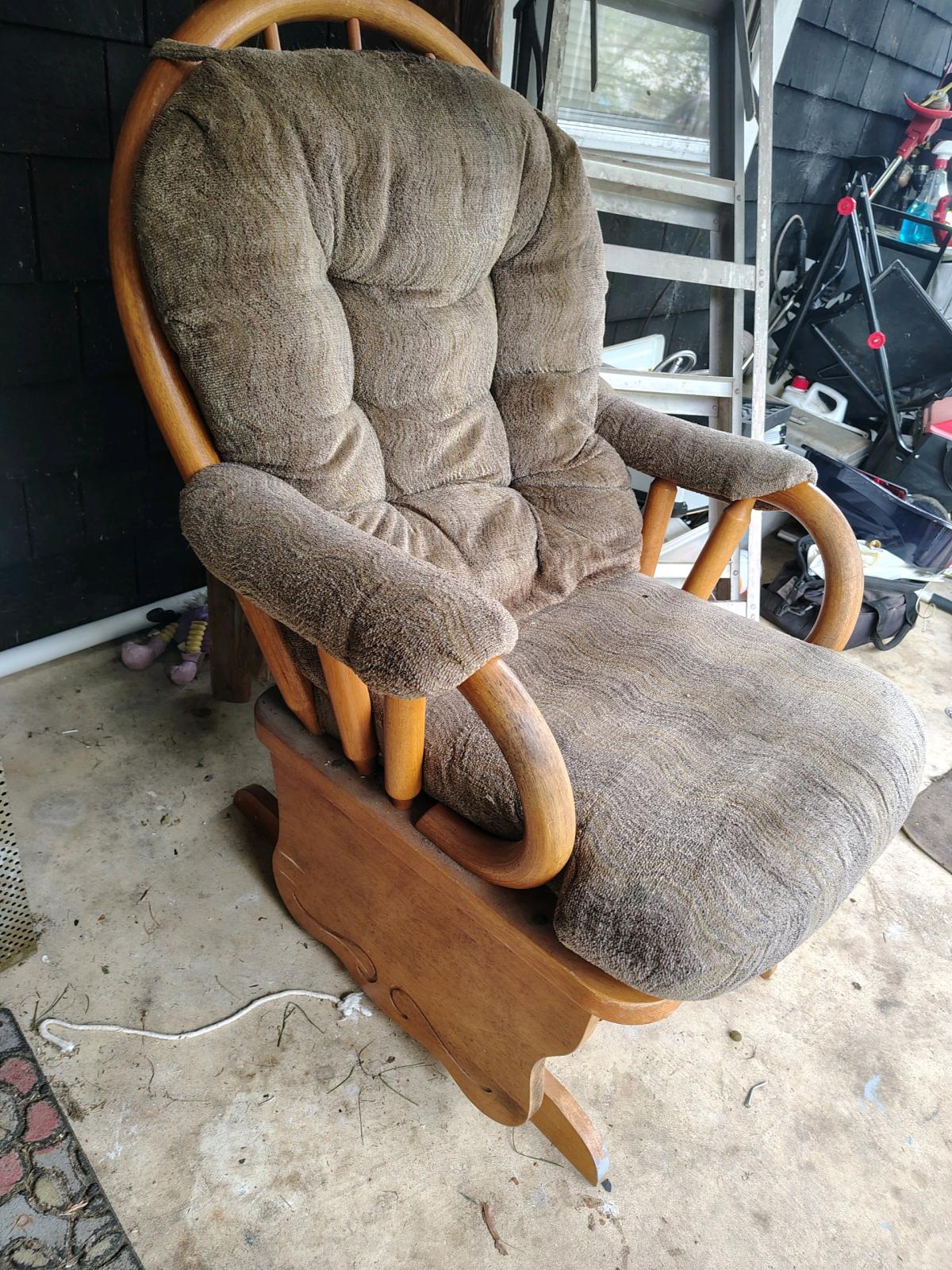 rocker glider - Marietta, South Carolina - FleaMarketBay