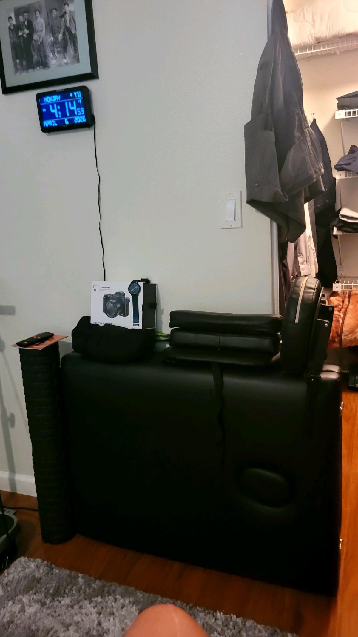 3  ALMOST NEW ITEMS 1 PRICE - New Port Richey, Florida - FleaMarketBay