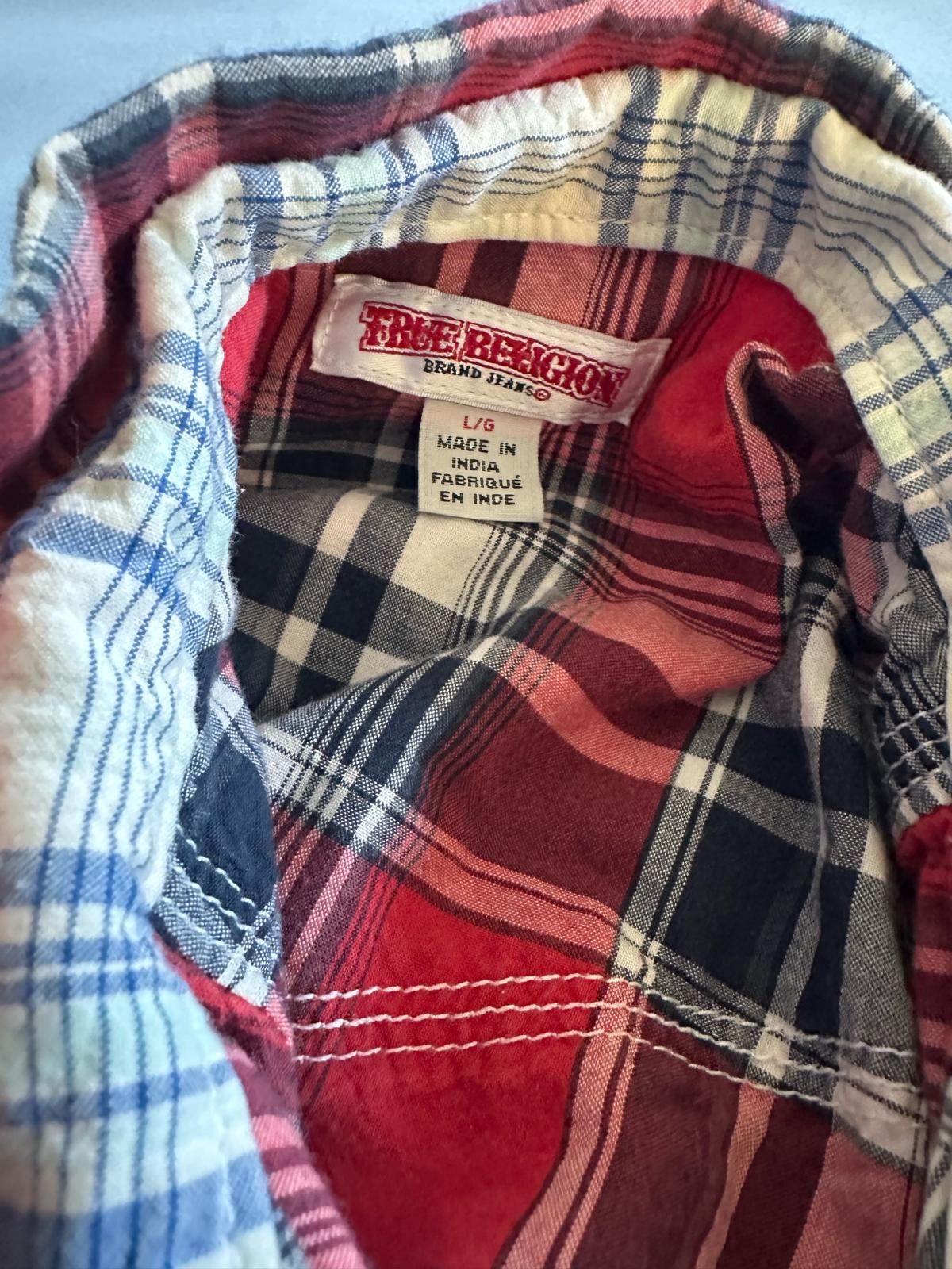 True religion men plaid red white black short sleeve button - Garden Grove, California - FleaMarketBay