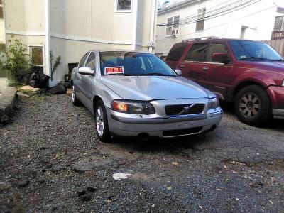 2003 Volvo S60 V5