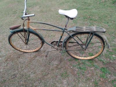 1940s Schwinn Bike