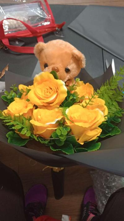 ramos de rosa artificiales