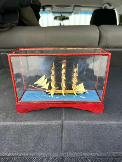 SHIP IN GLASS DISPLAY CASE WITH WOOD BASE - Thumbnail 2